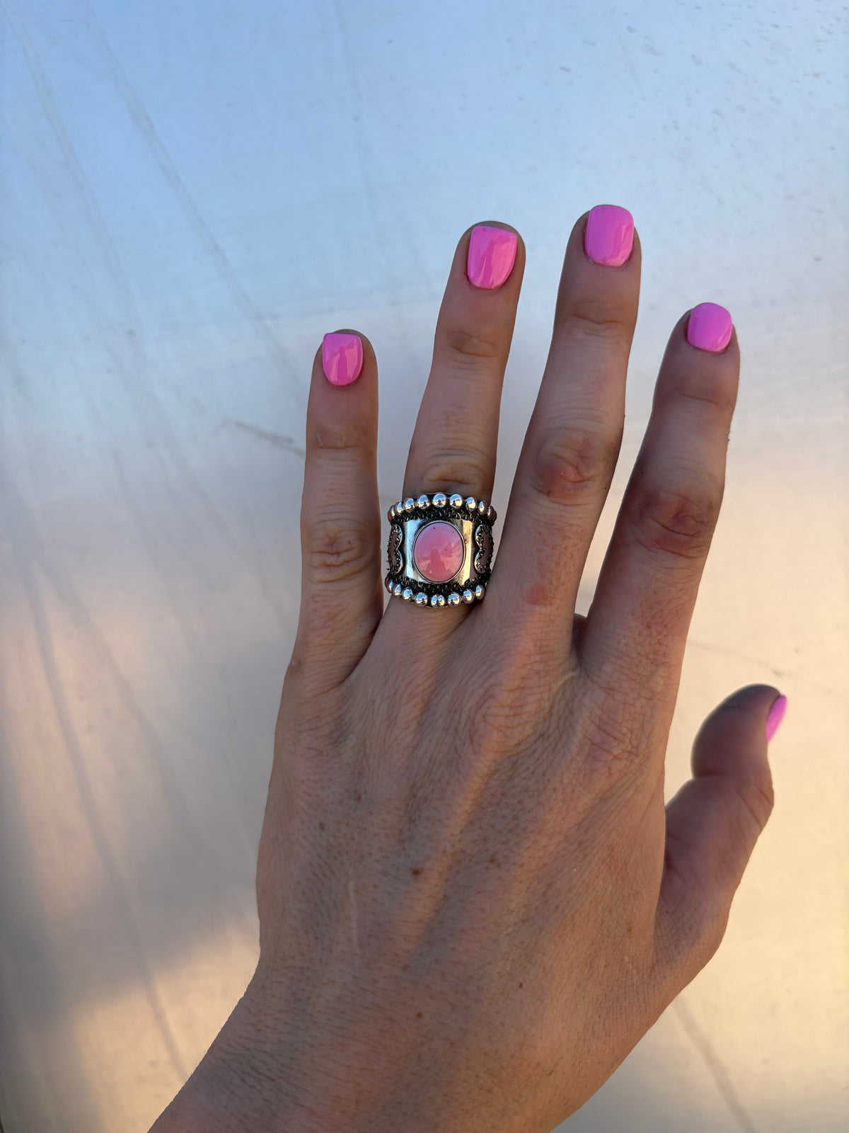 Pink Conch Engraved Heart Ring