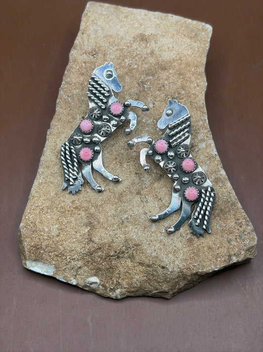 Pink Conch Horse Studs
