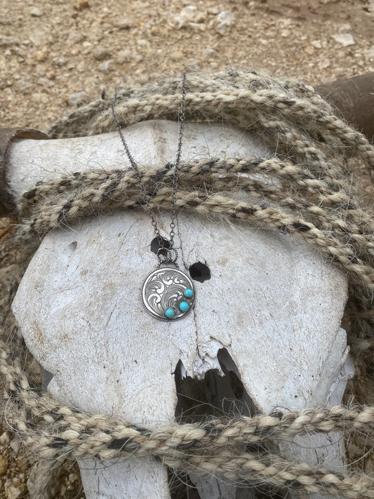 Engraved circle necklace