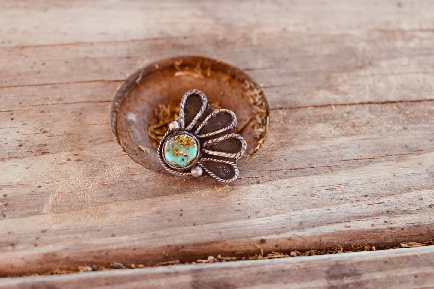 4 Petal Turquoise ring